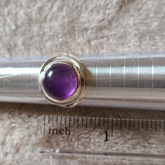 Amethyst Sterling Silver Ring - Picture 5 of 7